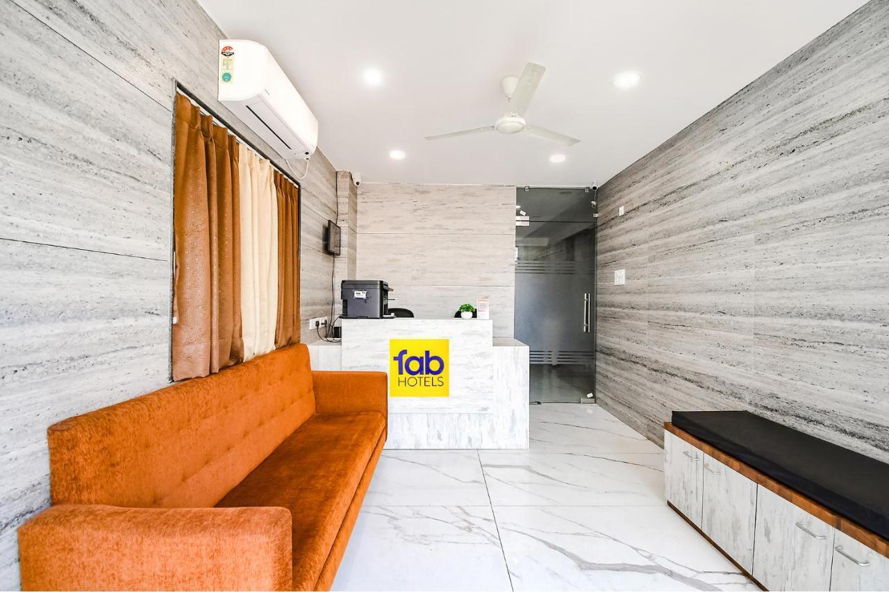 Fabhotel Dak Plaza - Nr Axis Mall 콜카타 외부 사진
